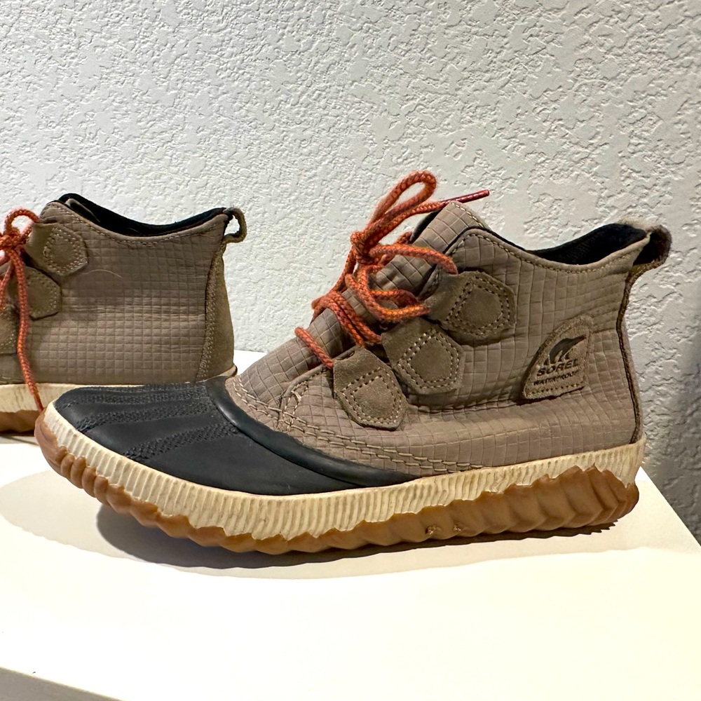 Sorel Olive Green Duck Boots